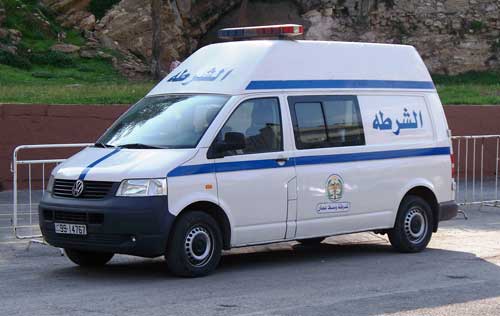 اعتداء على ممرض وطعن ثلاثيني بالرصيفة