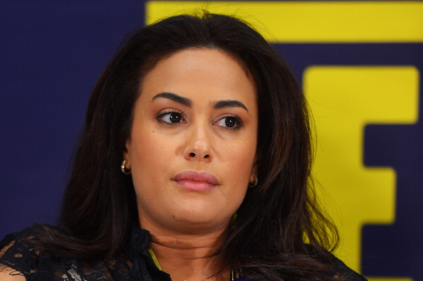هند صبري تعلن الحداد