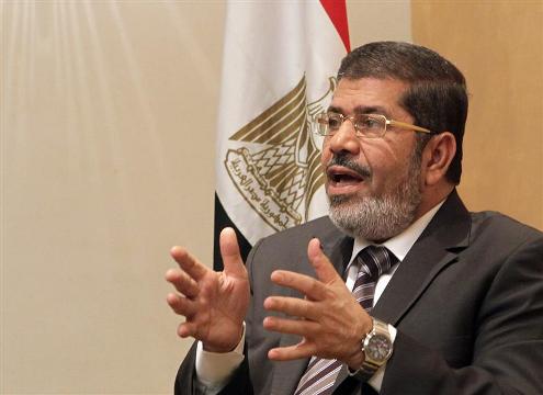مرسي يعدل موعد الانتخابات التشريعية استجابة لمطالب الاقباط 