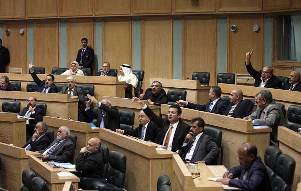 122 مليون دينار ايرادات تطوير العقبة