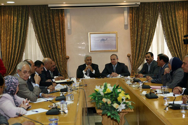 النسور : سابقى على موقفي من الفساد