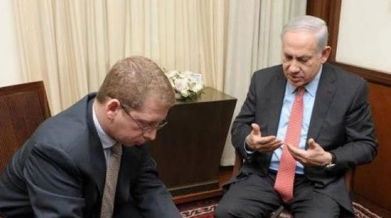مستشار نتنياهو يزور القرآن لاثبات حق اليهود في فلسطين