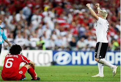 المانيا تنهي الحلم التركي وتتأهل الى نهائي كأس اوروبا