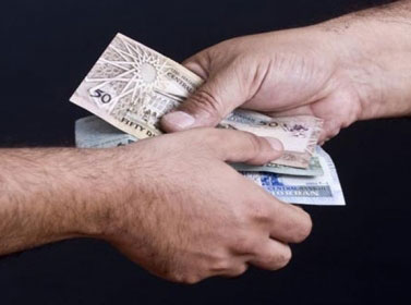 1425 مخالفة سجلت يوم الاقتراع