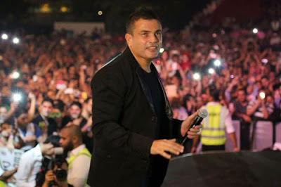 هيفاء وهبي تحرج عمرو ذياب - فيديو