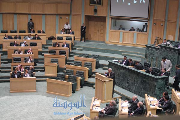 ارتفاع عدد حاجبي الثقة عن الحكومة