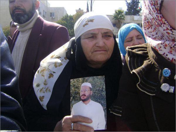 عبيدات : البطل الدقامسة سجين والكردي حر