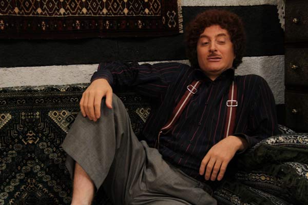 مصطفى الخاني يكشف عن شخصيته في مسلسل حمام شامي  .. صور