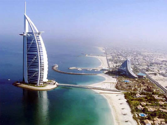 الإمارات تعود إلى منظمة السياحة العالمية بعد انسحابها منذ 26 عاما