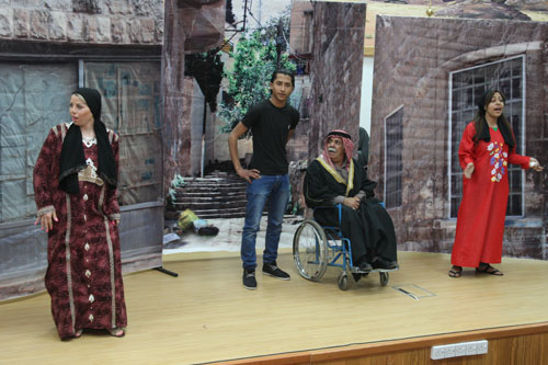 عرض مسرحي لطلبة الجامعة الاردنية