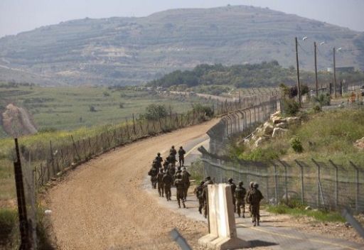 الجيش الاسرائيلي يرد بالنار على هدف بسوريا