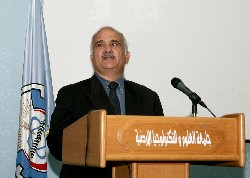 الامير الحسن يحاضر في جامعة العلوم والتكنولوجيا 