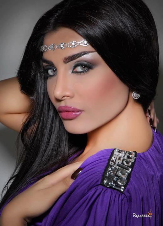 العوضي تكشف حقيقة عملية التجميل التي أجرتها!