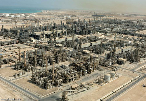 قطر تمنح مصر 5 شحنات من الغاز المسال