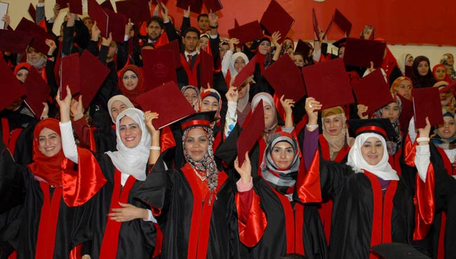 الهاشمية تحتفل بتخريج الفوج الـخامس عشر