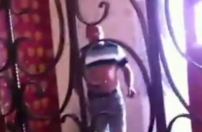 فيديو للكبار فقط  .. !