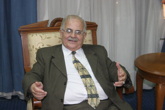 حجازين يوجه حزمة اسئلة الى الحكومة