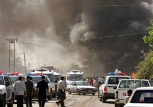 عشرات القتلى بإنفجار 10 سيارات مفخخة في بغداد