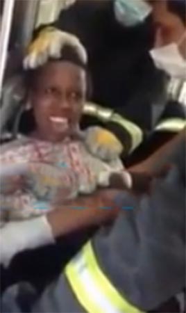  بالفيديو ..  جنون وهستيريا خادمة إثيوبية بعد محاولتها قتل طفل 