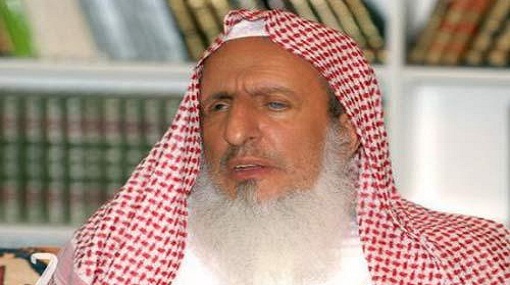 مفتي السعودية يدعو حكماء مصر لاخماد الفتنة
