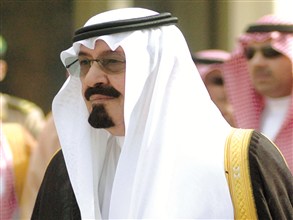العاهل السعودي : نقف مع مصر ضد الإرهاب
