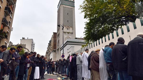 سلطنة عمان تدفع 1,8 مليون يورو لانهاء بناء مسجد في باريس