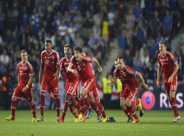بايرن يقهر عناد تشيلسي وطموحات مورينيو ويتوج بالسوبر الأوروبي
