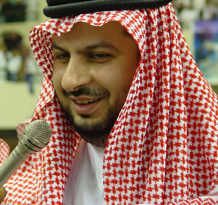 أمير سعودي يشتري نصف نادٍ إنجليزي