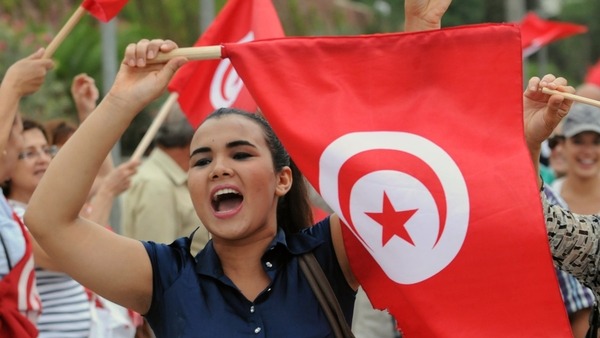 المعارضة التونسية تهدد بتصعيد الاحتجاجات 