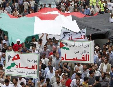 الإفراج عن المعتقلين وإسقاط جميع التهم