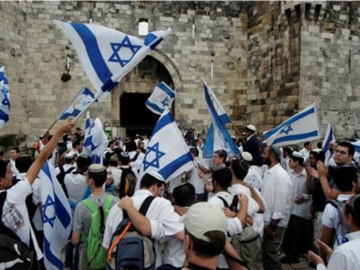 الاحتلال ينظم مسيرة مليونية بشوارع القدس 