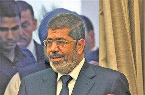مصر تستدعي سفيرها في تونس