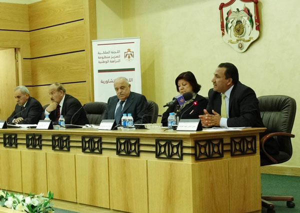 لجنة النزاهة: ليس من اختصاصنا فتح ملفات الفساد