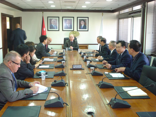 الصين تستثمر 2 مليار دولار بالطاقة في الاردن