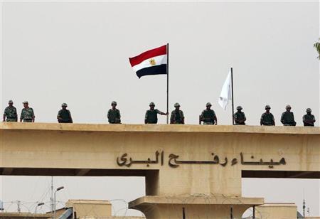 مصر ترفض سفر 17 حاجّاً من غزة