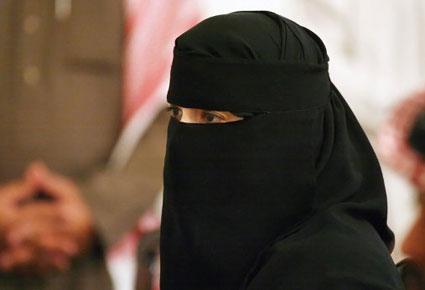 محاميات سعوديات لأول مرة  .. 