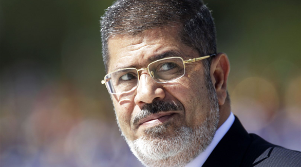 مرسي يرفض الذهاب الى قاعة المحكمة