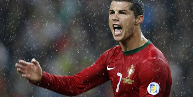فيديو .. لاعب إسرائيلي يتسبب في انفلات أعصاب رونالدو
