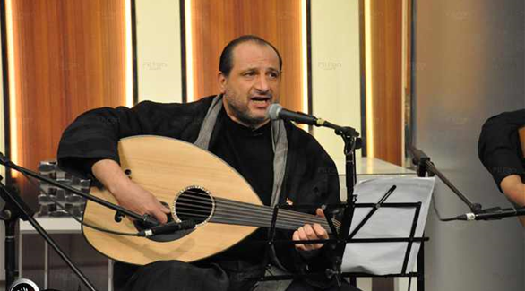 خالد الصاوي يجهز لألبومه الغنائي الأول