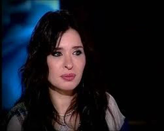 الفنانة دينا : أرقص بإحترام .. صور