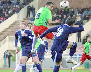 الوحدات يفوز على الرمثا 2-1 و فوز سهل للحسين على العربي