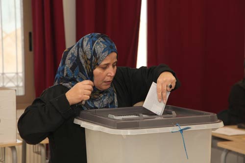 العشيبات وابو خديجة نائبان في البرلمان