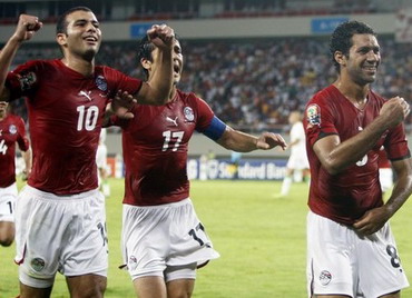 بالفيديو الاهداف المصرية الاربعة في المرمى الجزائري 