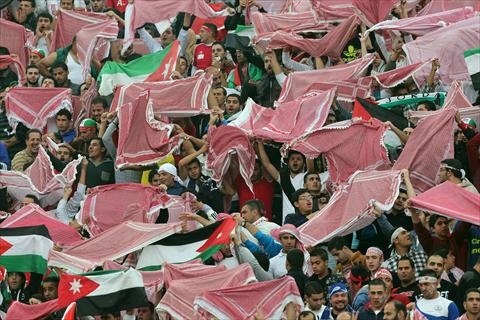   بالفيديو : اردنيون يحتفلون بفوز الاوروغواي