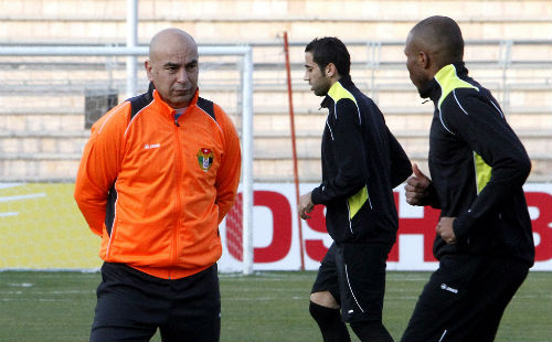 الاوروغواي: النشامى يضطر للتدريب في ملعب مغلق