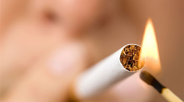دراسة : 600 ألف امرأة مدخنة في السعودية