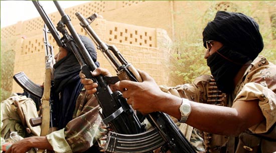 مقتل 5 مسلحين بينهم قيادي من القاعدة في الجزائر