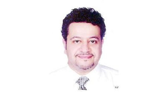 طبيب يساهم باكتشاف تقنية تتنبأ بالسرطان