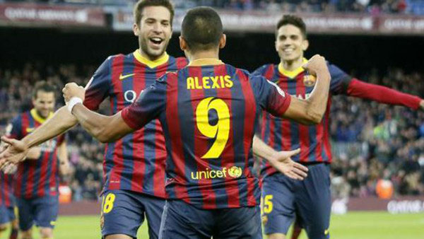 برشلونة يسحق إلتشي المتواضع  ..  شاهد الاهداف