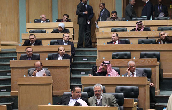 حقيقة الـ 500 دينار شهريا لكل نائب 
